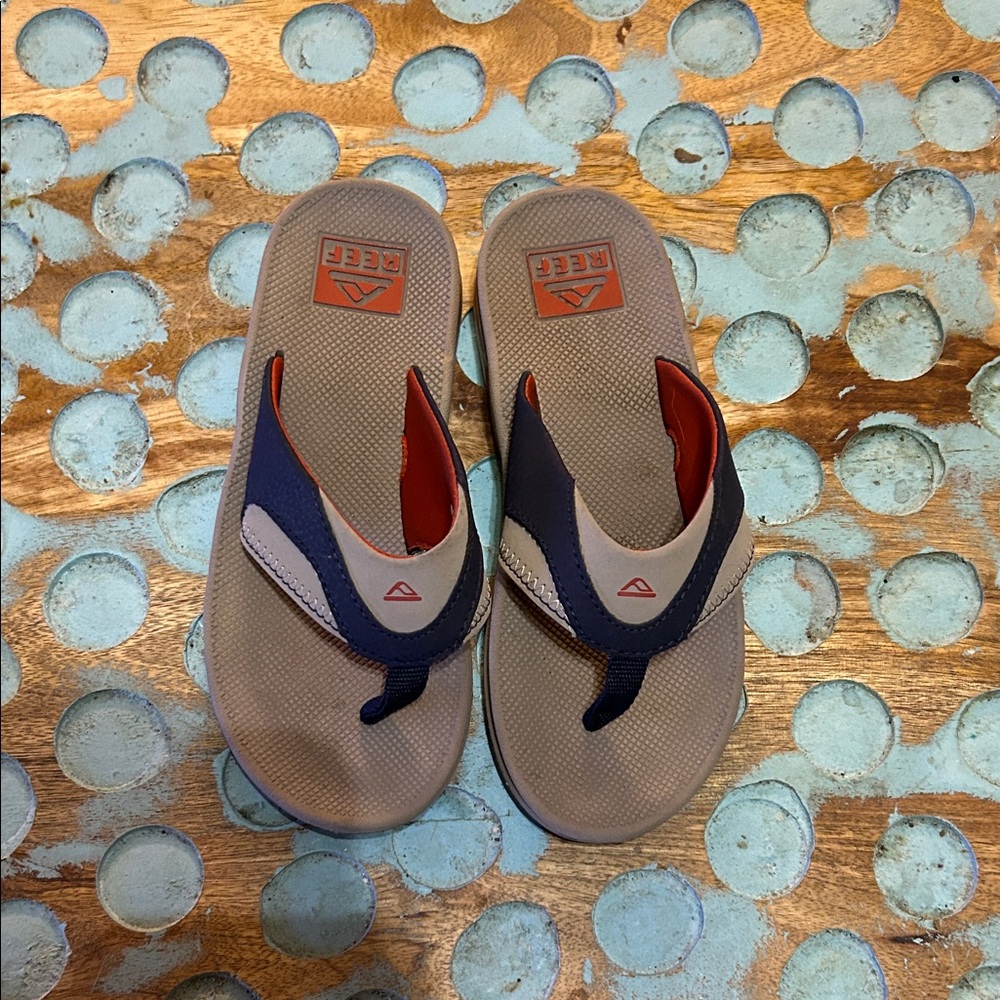 Reef Sandals with Navy and Red Highlights